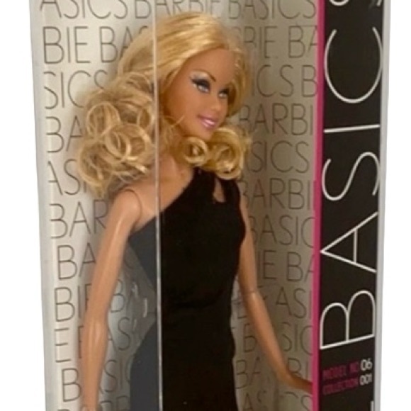 Barbie Basics Model No 6 Collection 001 Black Label - Picture 12 of 12